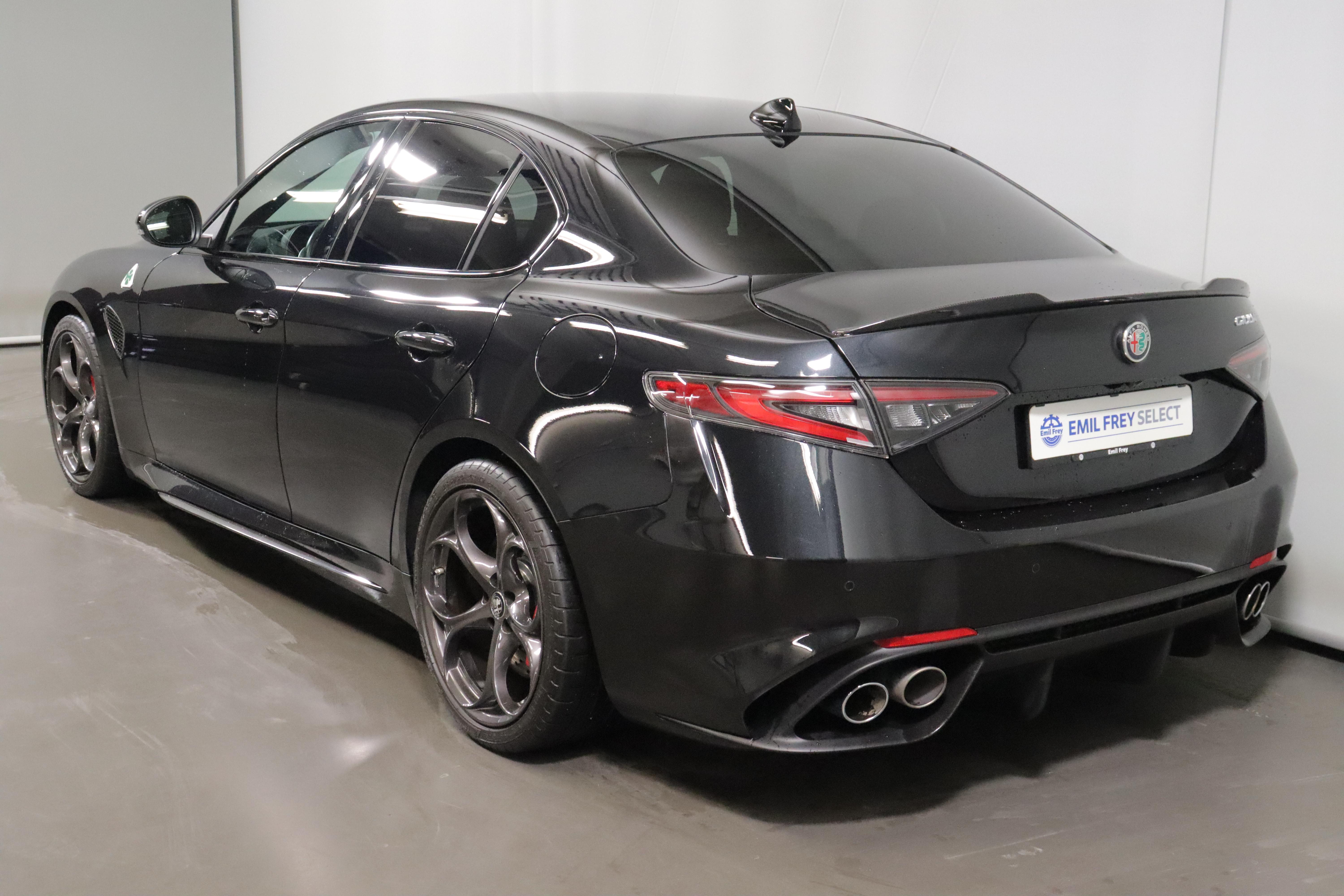 Alfa Romeo Giulia 2.9 V6 Biturbo Quadrifoglio_13