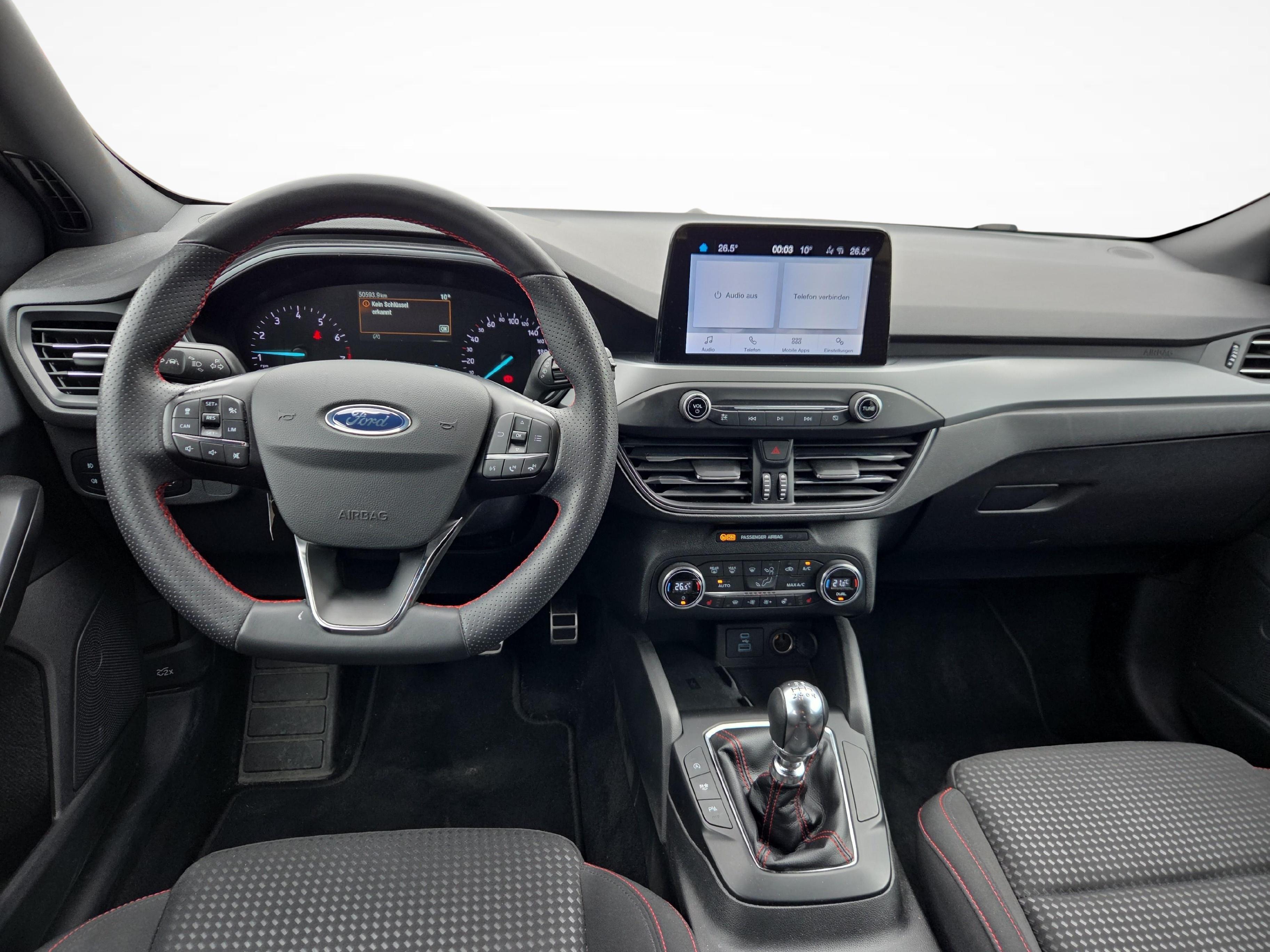 Ford Focus 1.0i EcoB Hybrid 155 ST-Line Style_9