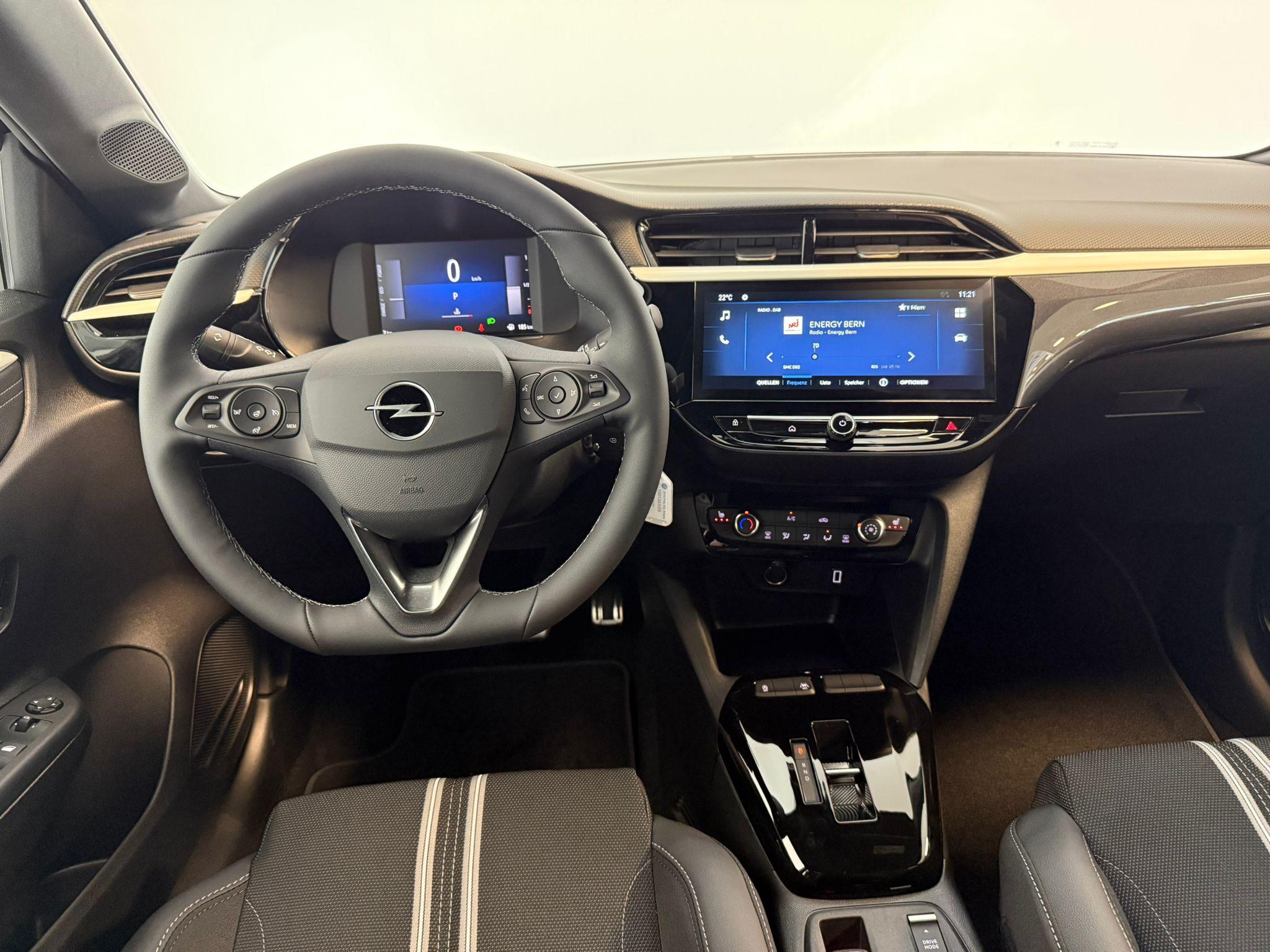 Opel Corsa 1.2 T Hybrid Viva_7