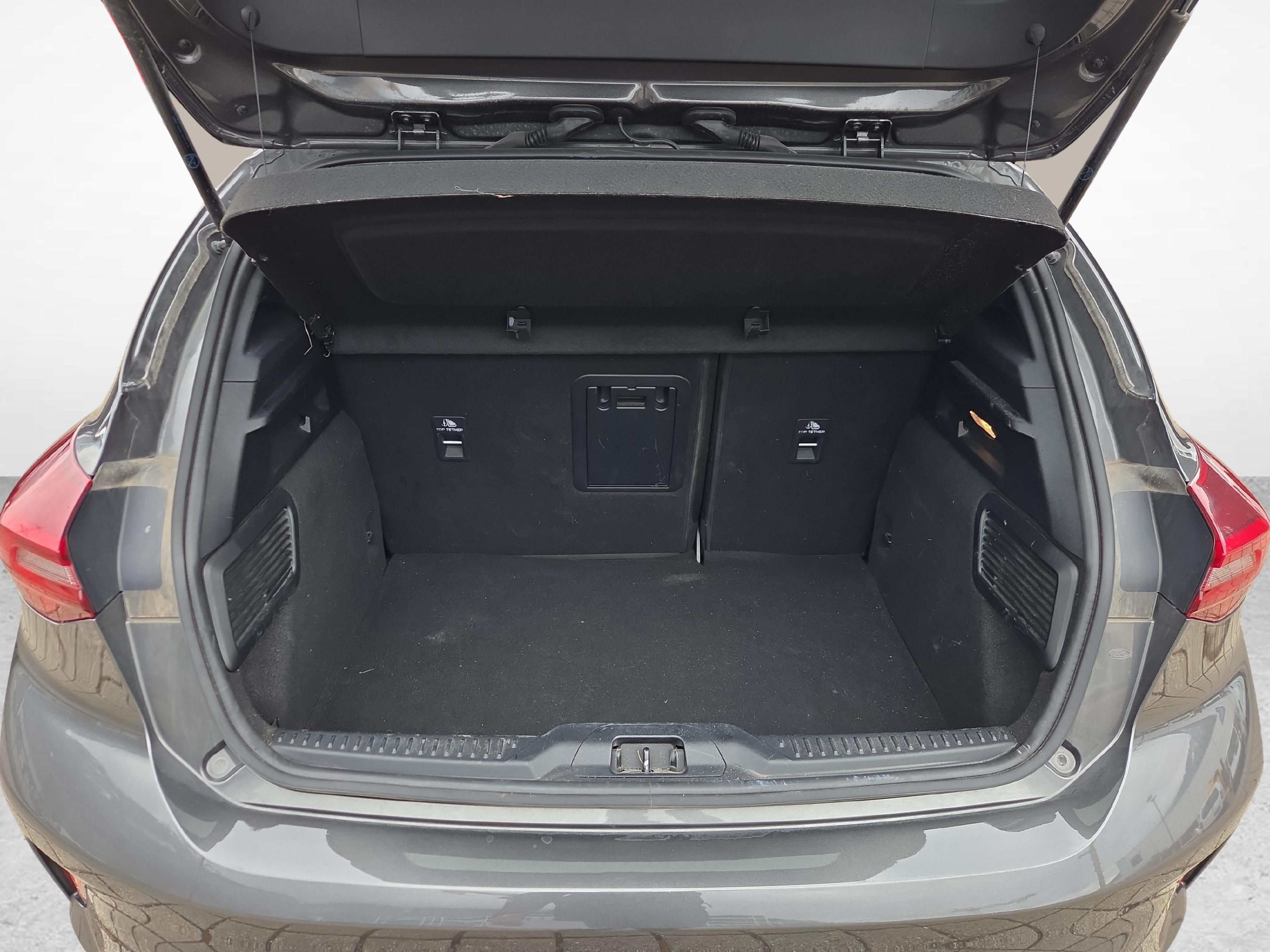 Ford Focus 1.0i EcoB Hybrid 155 ST-Line Style_12